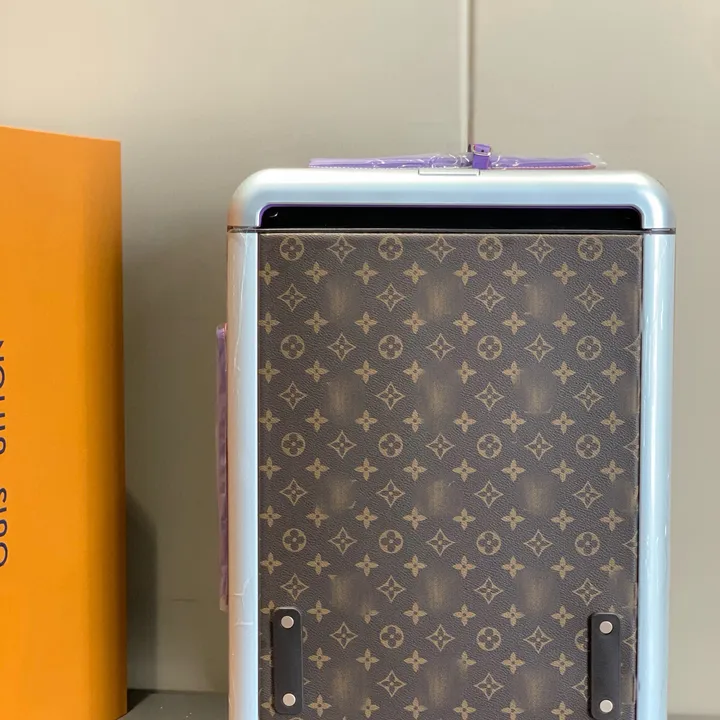 スーパーコピー ルイヴィトン スーツケース