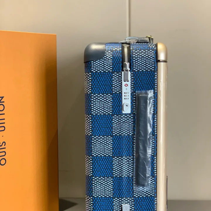 スーパーコピー ルイヴィトン スーツケース