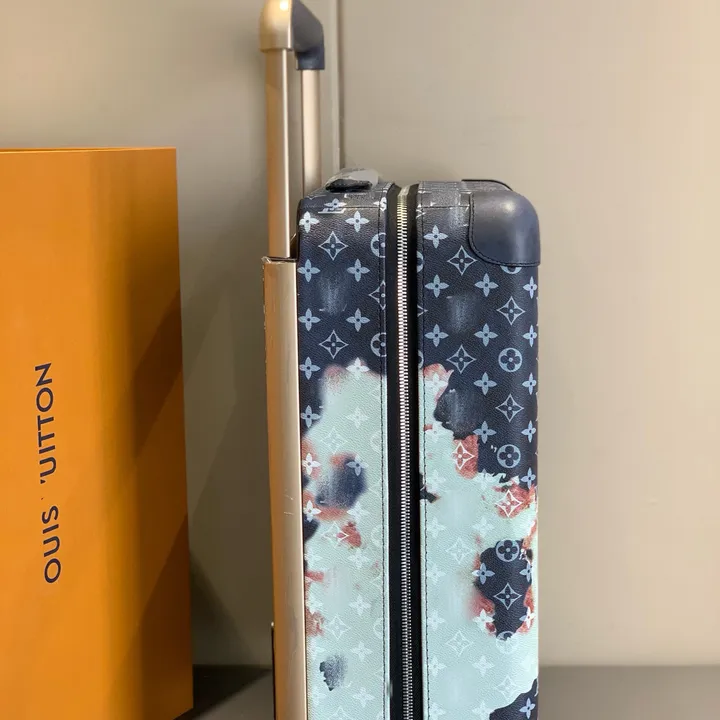 スーパーコピー ルイヴィトン スーツケース