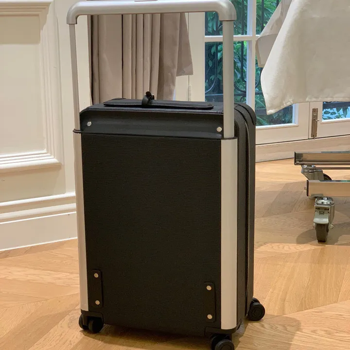 スーパーコピー ルイヴィトン スーツケース