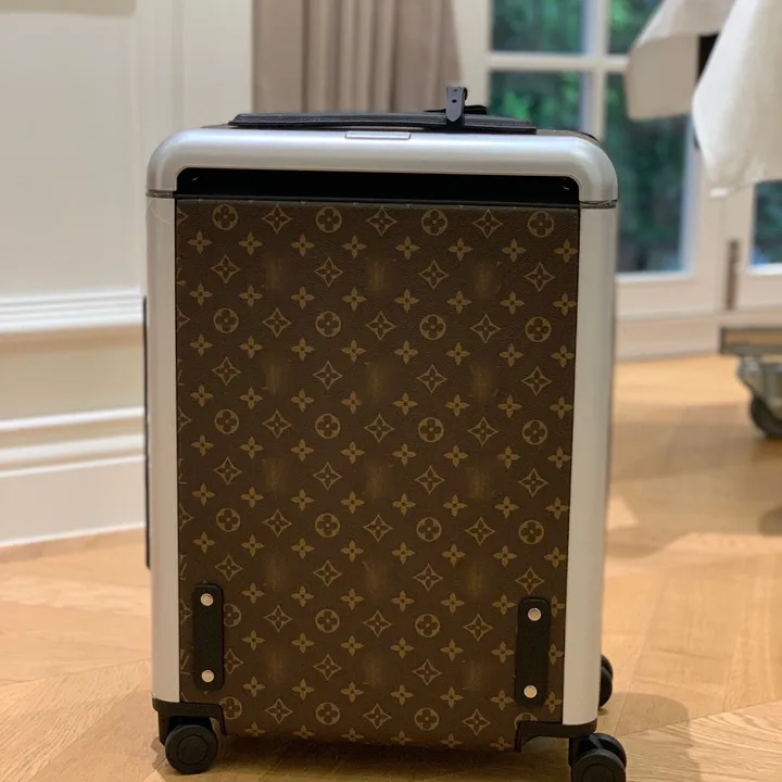スーパーコピー ルイヴィトン スーツケース