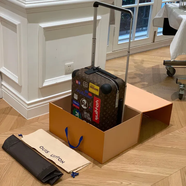 スーパーコピー ルイヴィトン スーツケース
