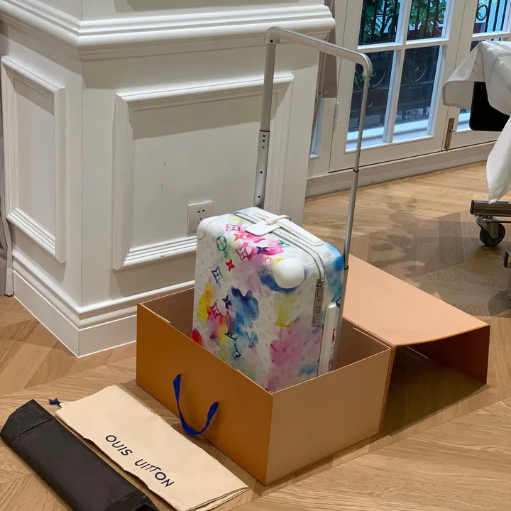 スーパーコピー ルイヴィトン スーツケース