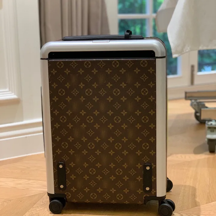 スーパーコピー ルイヴィトン スーツケース