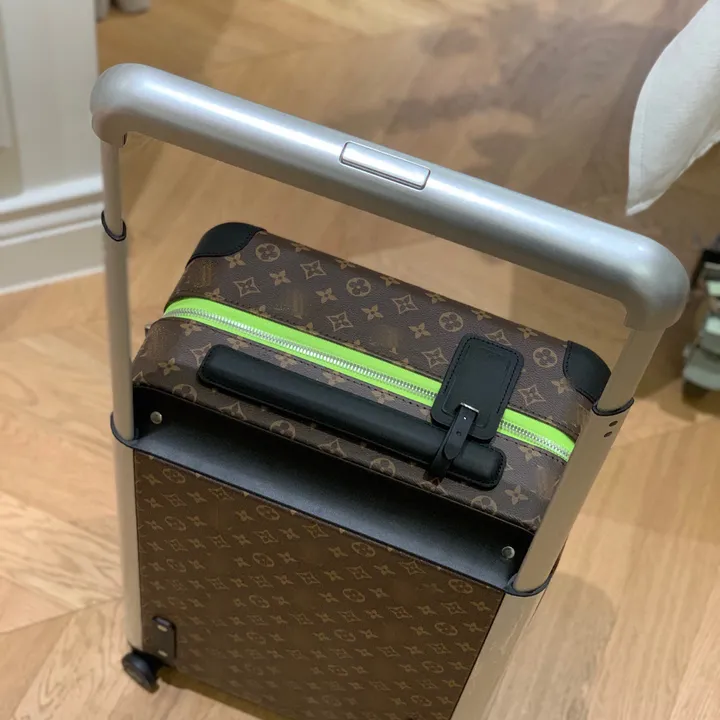 スーパーコピー ルイヴィトン スーツケース