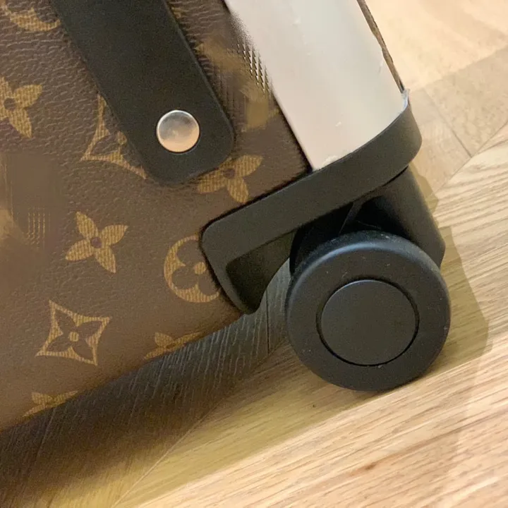 スーパーコピー ルイヴィトン スーツケース