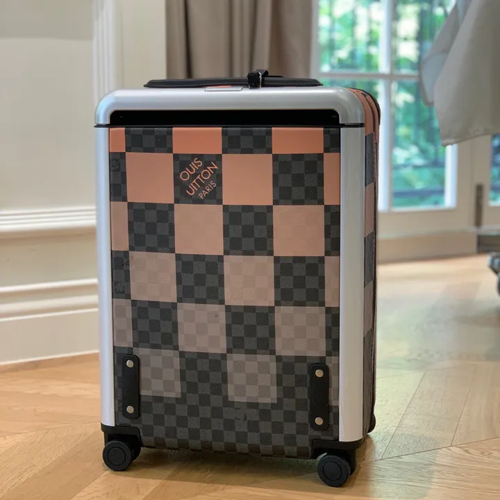 スーパーコピー ルイヴィトン スーツケース
