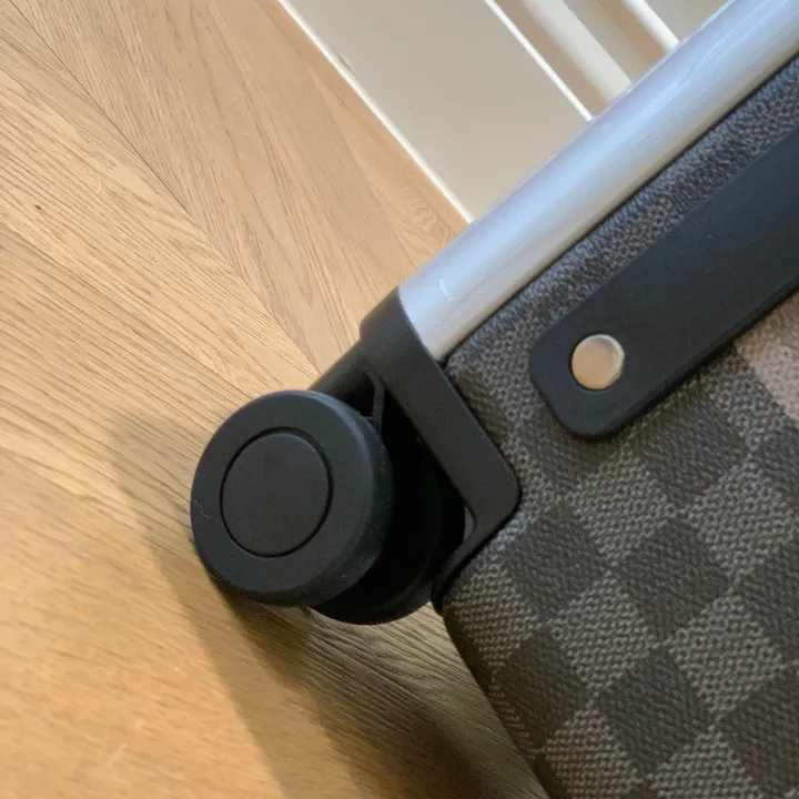 スーパーコピー ルイヴィトン スーツケース