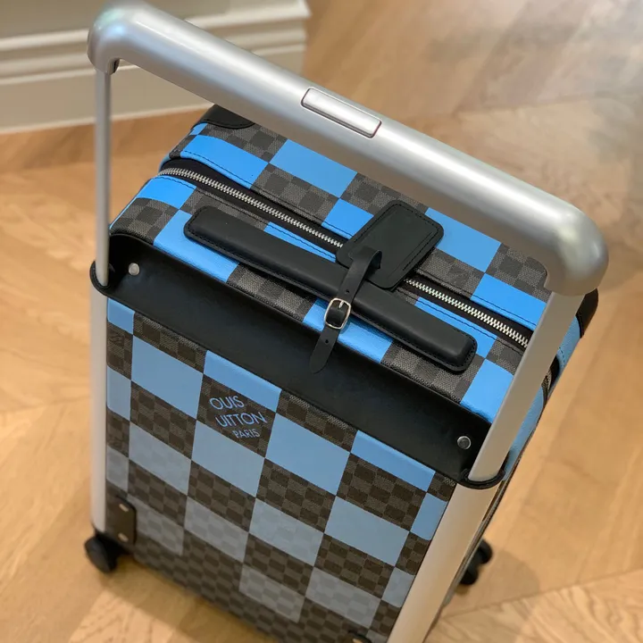 スーパーコピー ルイヴィトン スーツケース