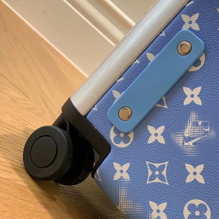 スーパーコピー ルイヴィトン スーツケース