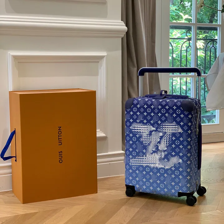 スーパーコピー ルイヴィトン スーツケース