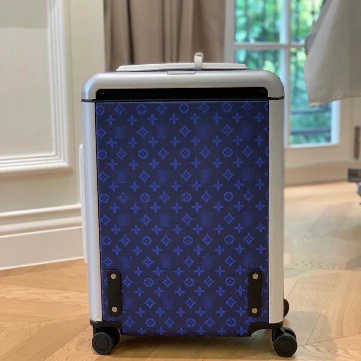 スーパーコピー ルイヴィトン スーツケース