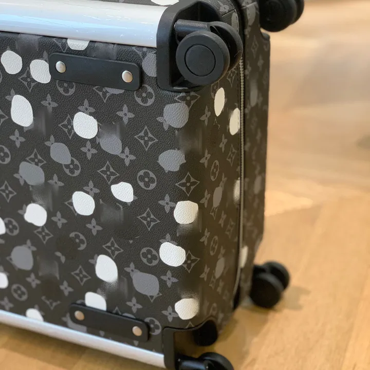スーパーコピー ルイヴィトン スーツケース