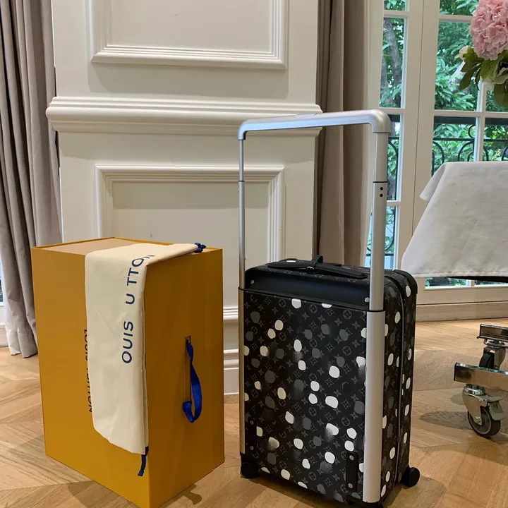 スーパーコピー ルイヴィトン スーツケース