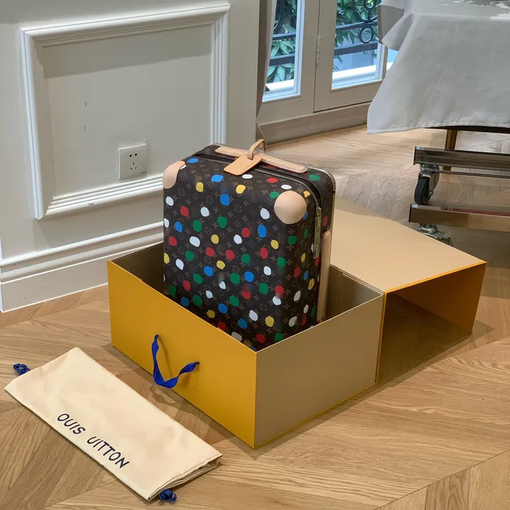 スーパーコピー ルイヴィトン スーツケース