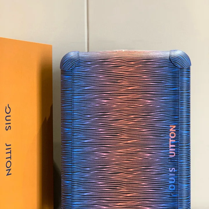 スーパーコピー ルイヴィトン スーツケース