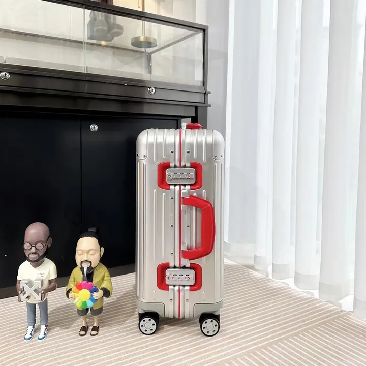 スーパーコピー リモワ スーツケース