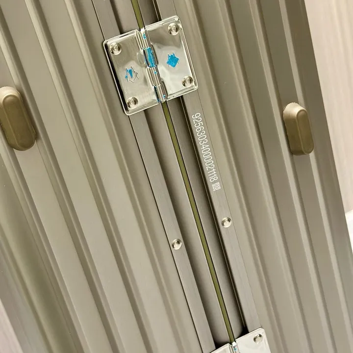 スーパーコピー リモワ スーツケース