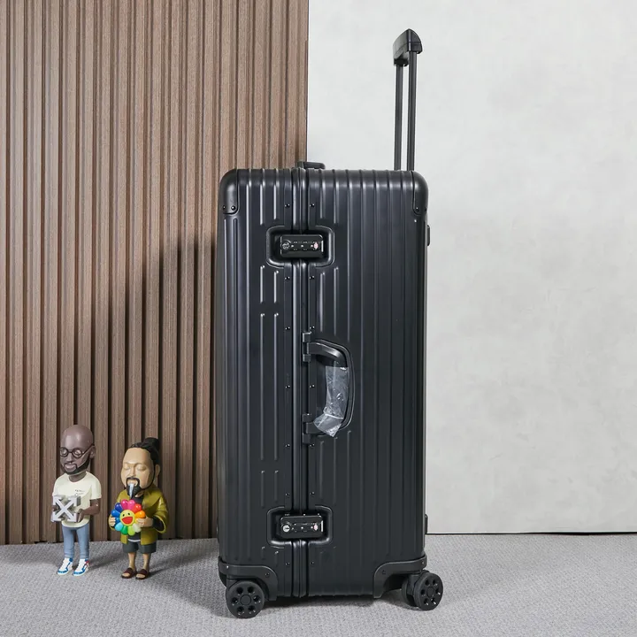 スーパーコピー リモワ スーツケース