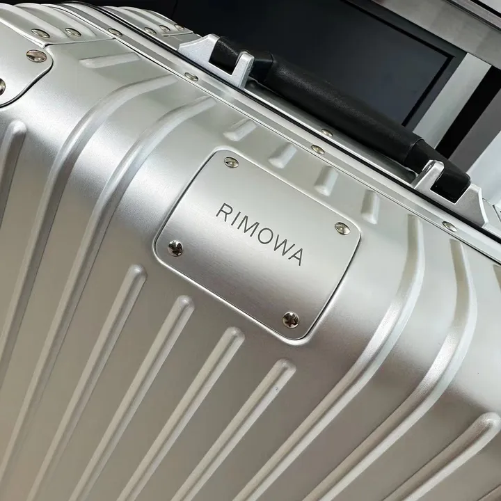 スーパーコピー リモワ スーツケース
