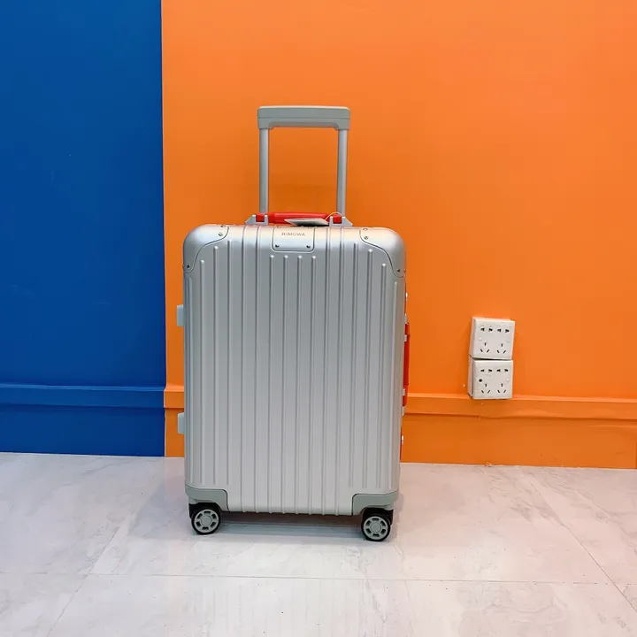 スーパーコピー リモワ スーツケース