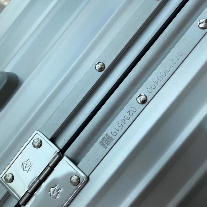 スーパーコピー リモワ スーツケース