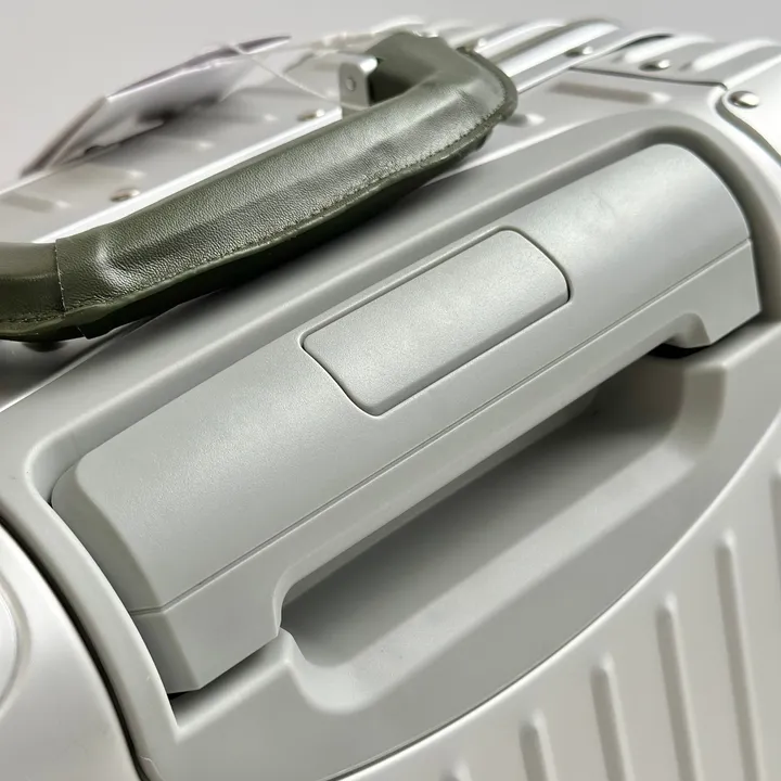 スーパーコピー リモワ スーツケース