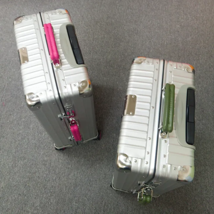 スーパーコピー リモワ スーツケース