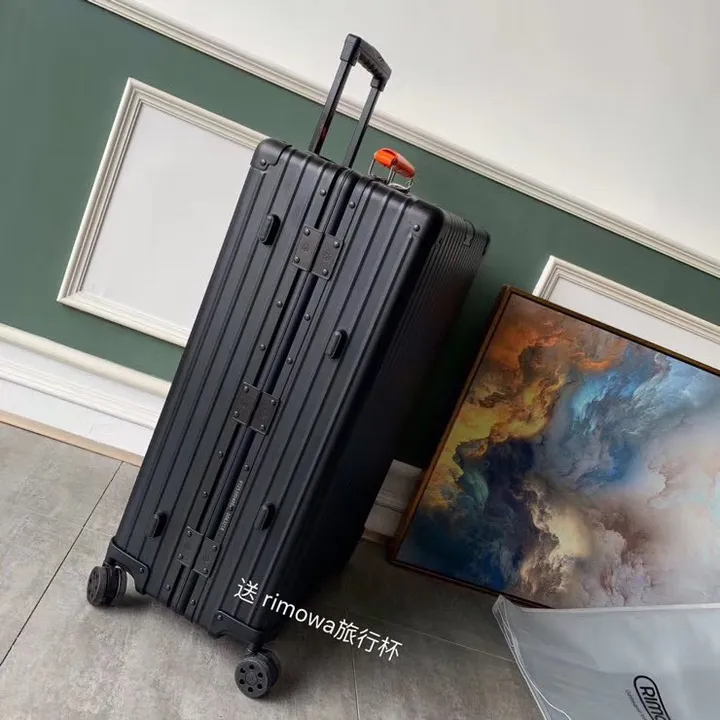 スーパーコピー リモワ スーツケース