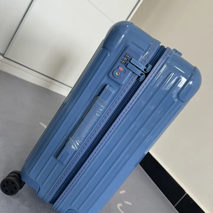 スーパーコピー リモワ スーツケース