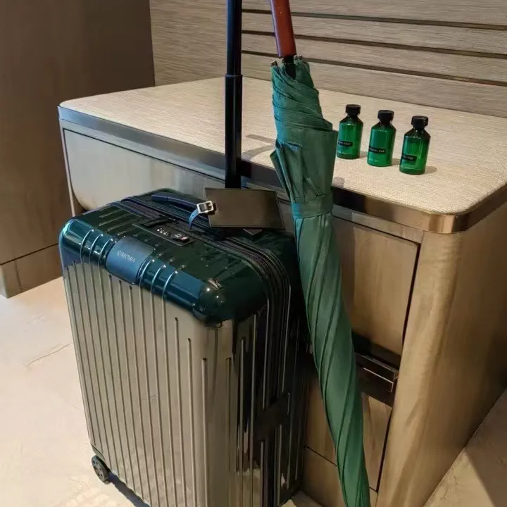 スーパーコピー リモワ スーツケース