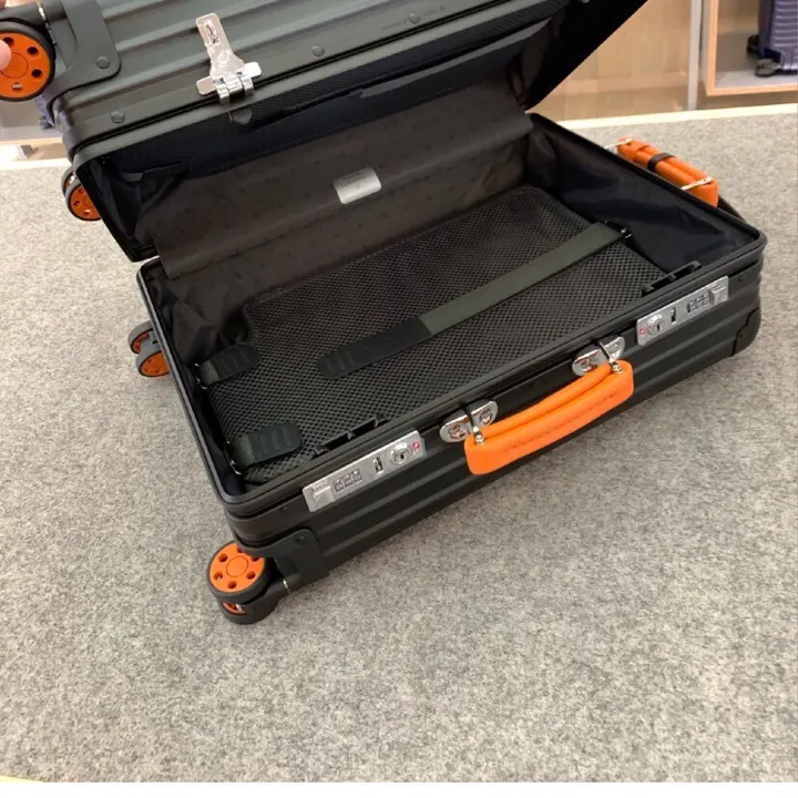 スーパーコピー リモワ スーツケース