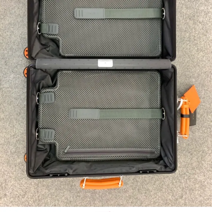 スーパーコピー リモワ スーツケース