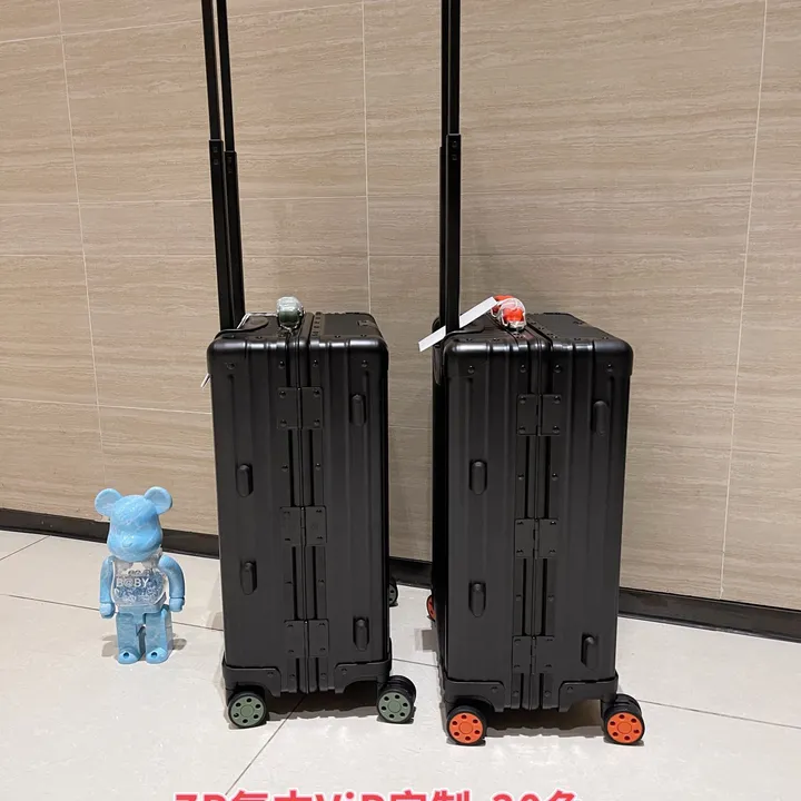 スーパーコピー リモワ スーツケース