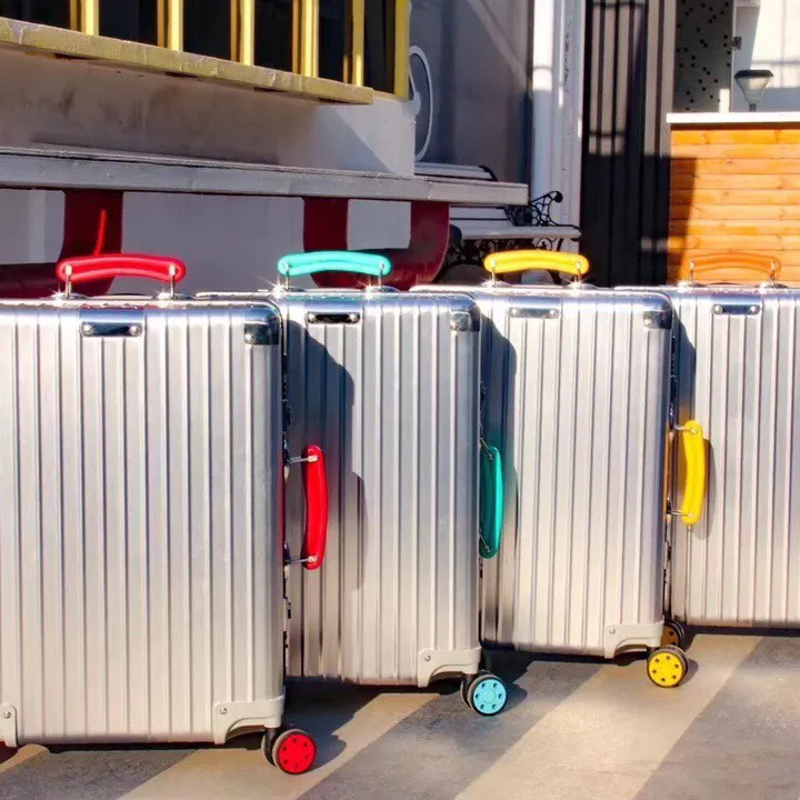 スーパーコピー リモワ スーツケース