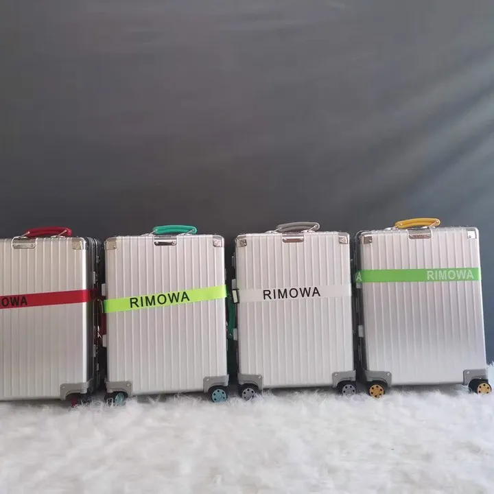 スーパーコピー リモワ スーツケース