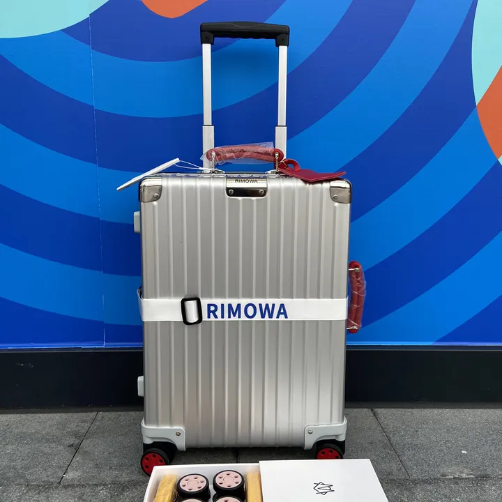 スーパーコピー リモワ スーツケース