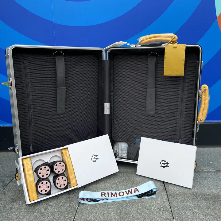 スーパーコピー リモワ スーツケース