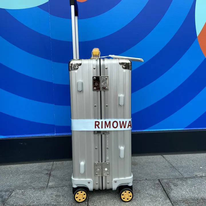 スーパーコピー リモワ スーツケース