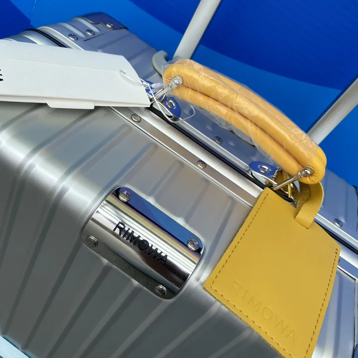 スーパーコピー リモワ スーツケース