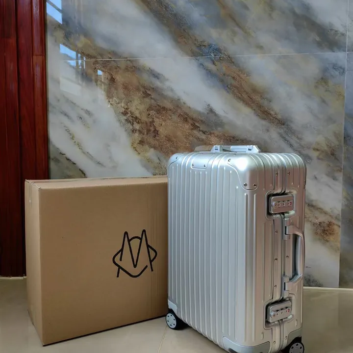 スーパーコピー グッチ スーツケース