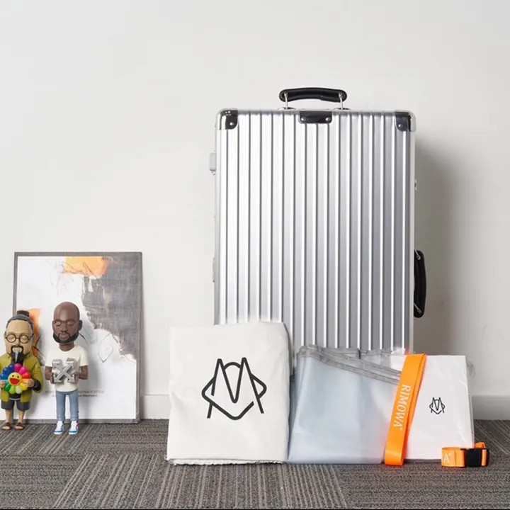 スーパーコピー リモワ スーツケース