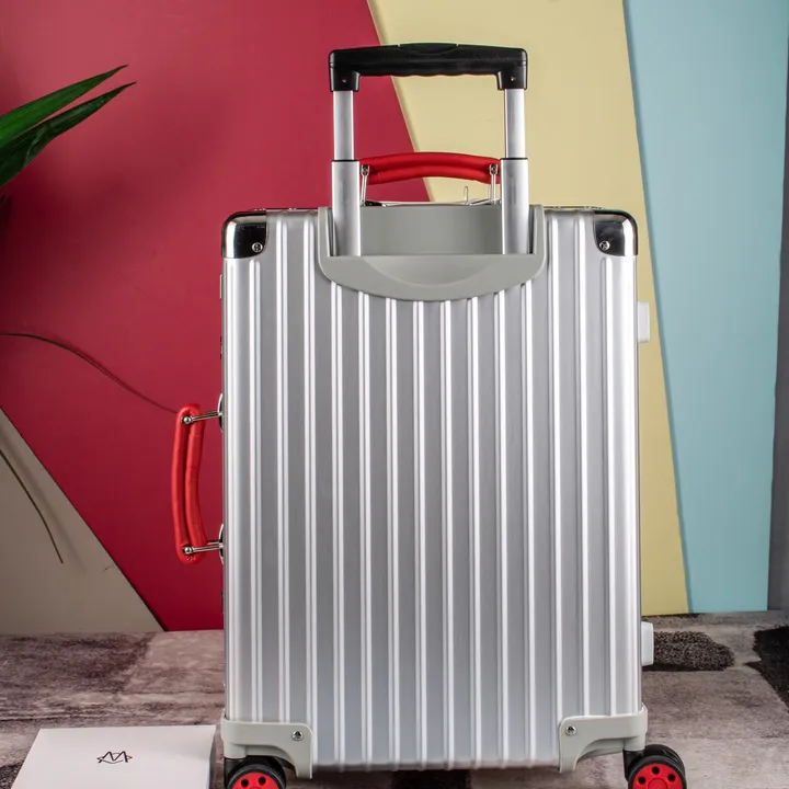 スーパーコピー リモワ スーツケース