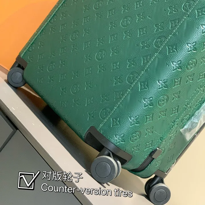 スーパーコピー ルイヴィトン スーツケース