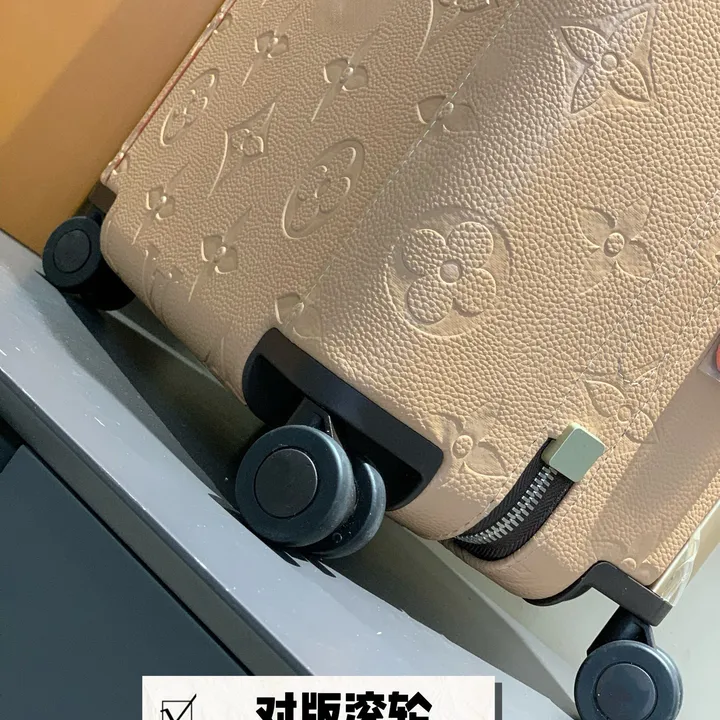 スーパーコピー ルイヴィトン スーツケース