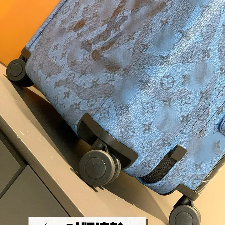 スーパーコピー ルイヴィトン スーツケース