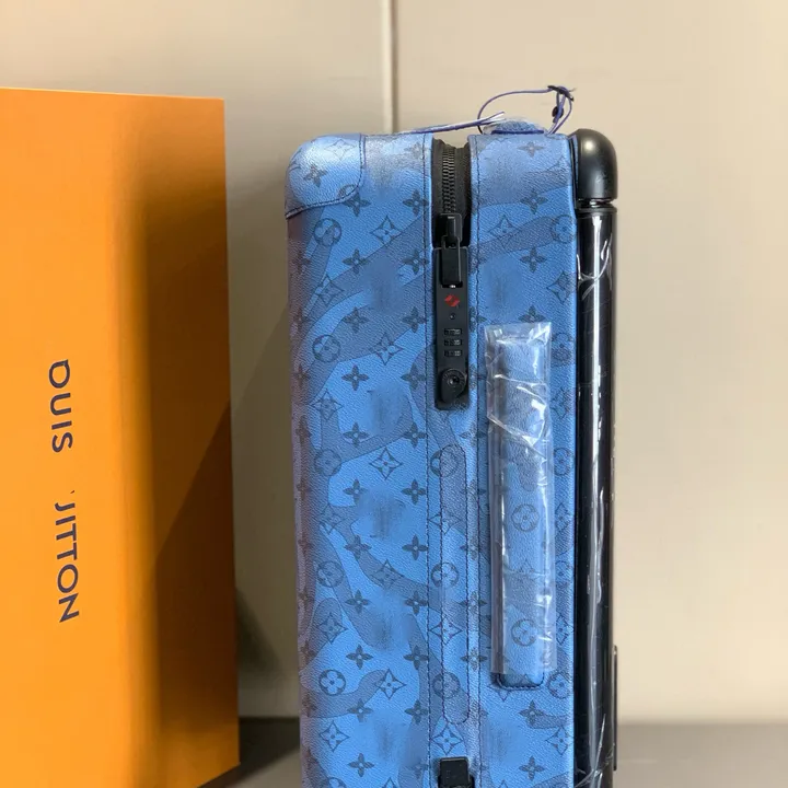 スーパーコピー ルイヴィトン スーツケース