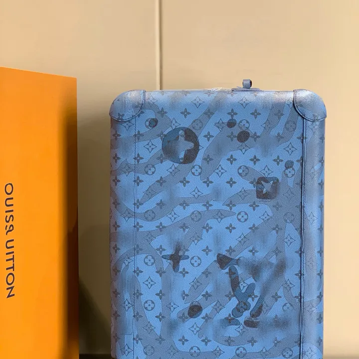 スーパーコピー ルイヴィトン スーツケース