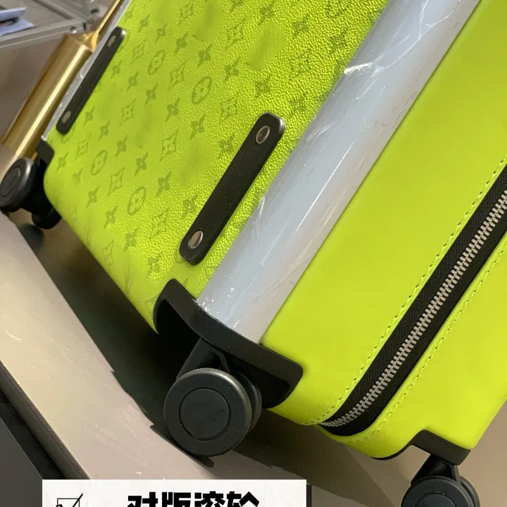 スーパーコピー ルイヴィトン スーツケース