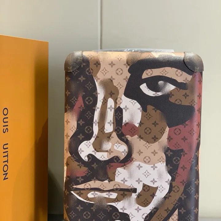 スーパーコピー ルイヴィトン スーツケース